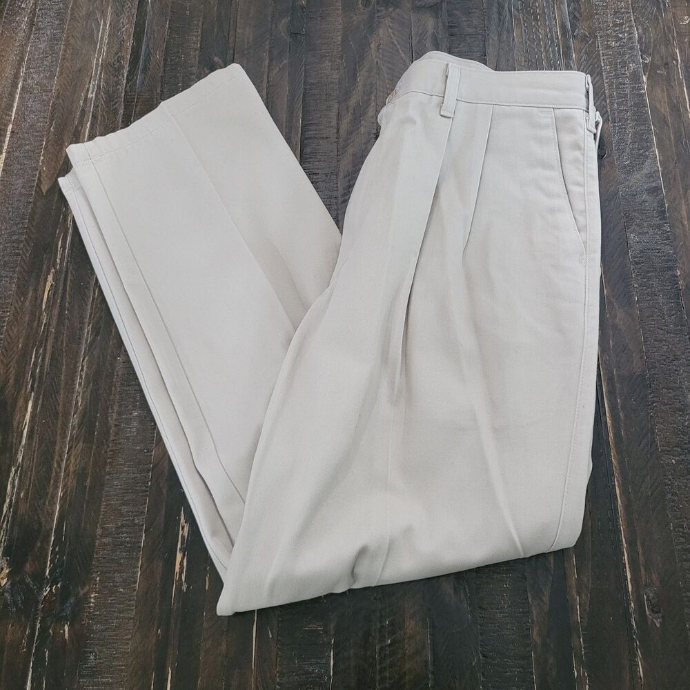 Wrangler Riata Khaki Pants Men’s 35x30 Straight Leg Casual Western Style